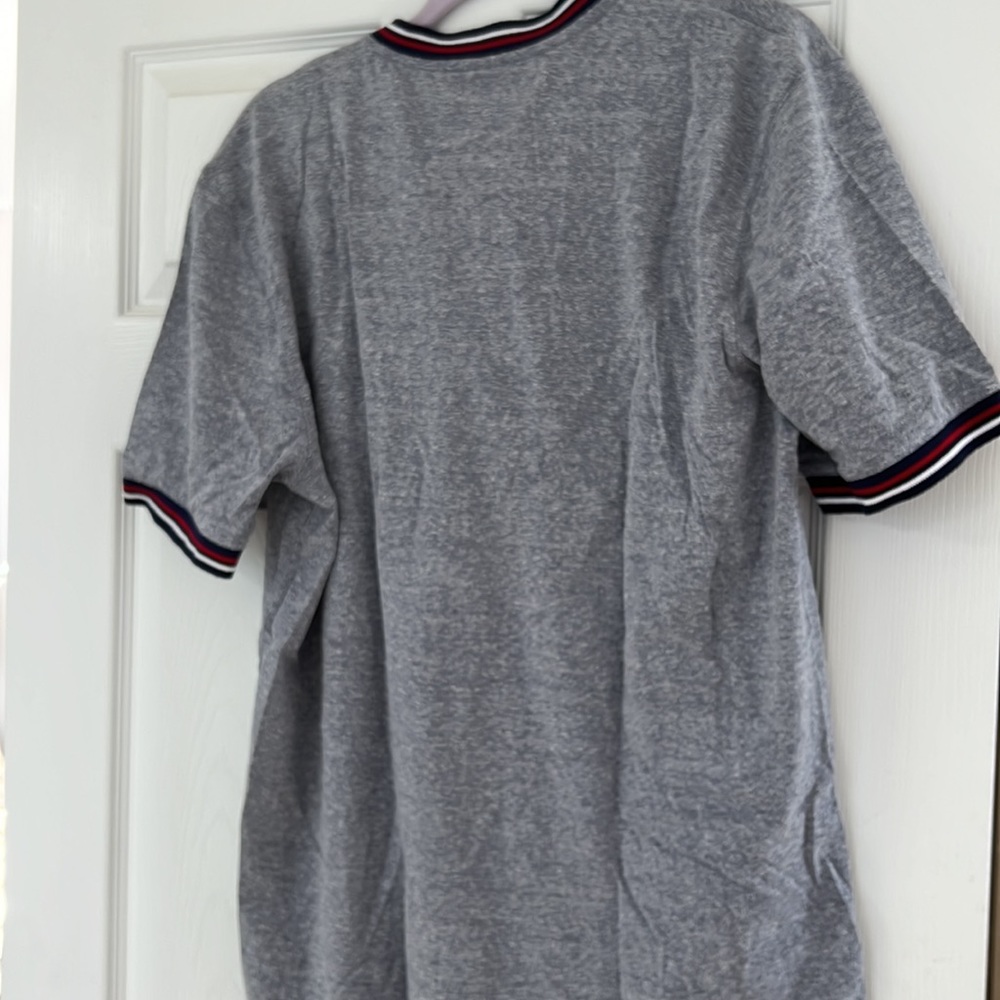 Chaps button tshirt - Picture 4 of 4